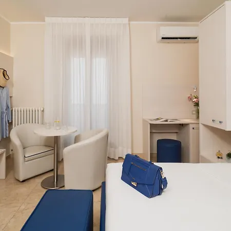 Hotel Riviera