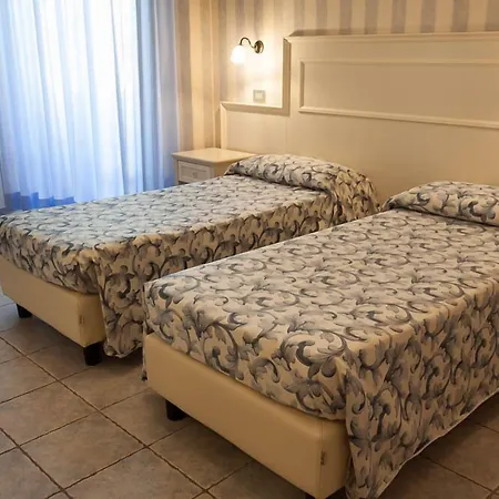 Hotel Riviera
