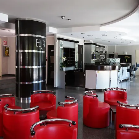 Riviera Hotel 3*