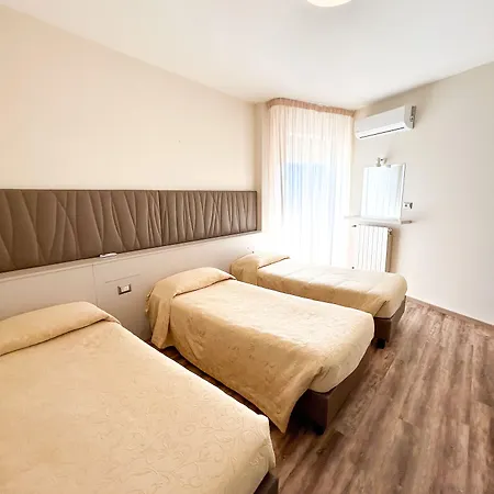 Hotel Riviera