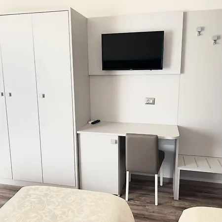 Riviera 3* Porto San Giorgio