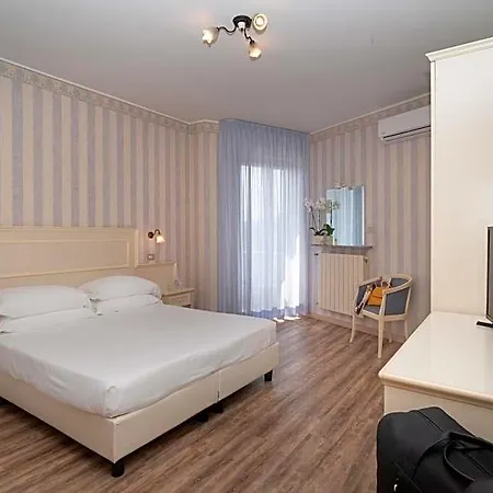 Riviera Hotel Porto San Giorgio