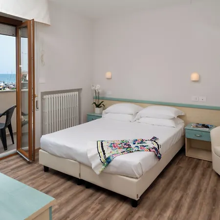 Riviera 3* Porto San Giorgio