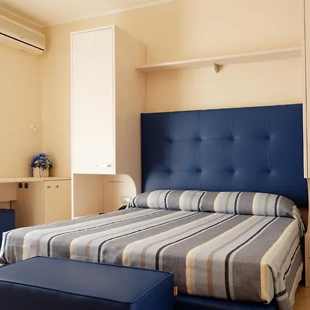 Hotel Riviera